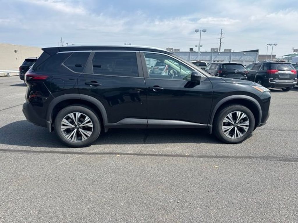 Certified 2023 Nissan Rogue SV SUV