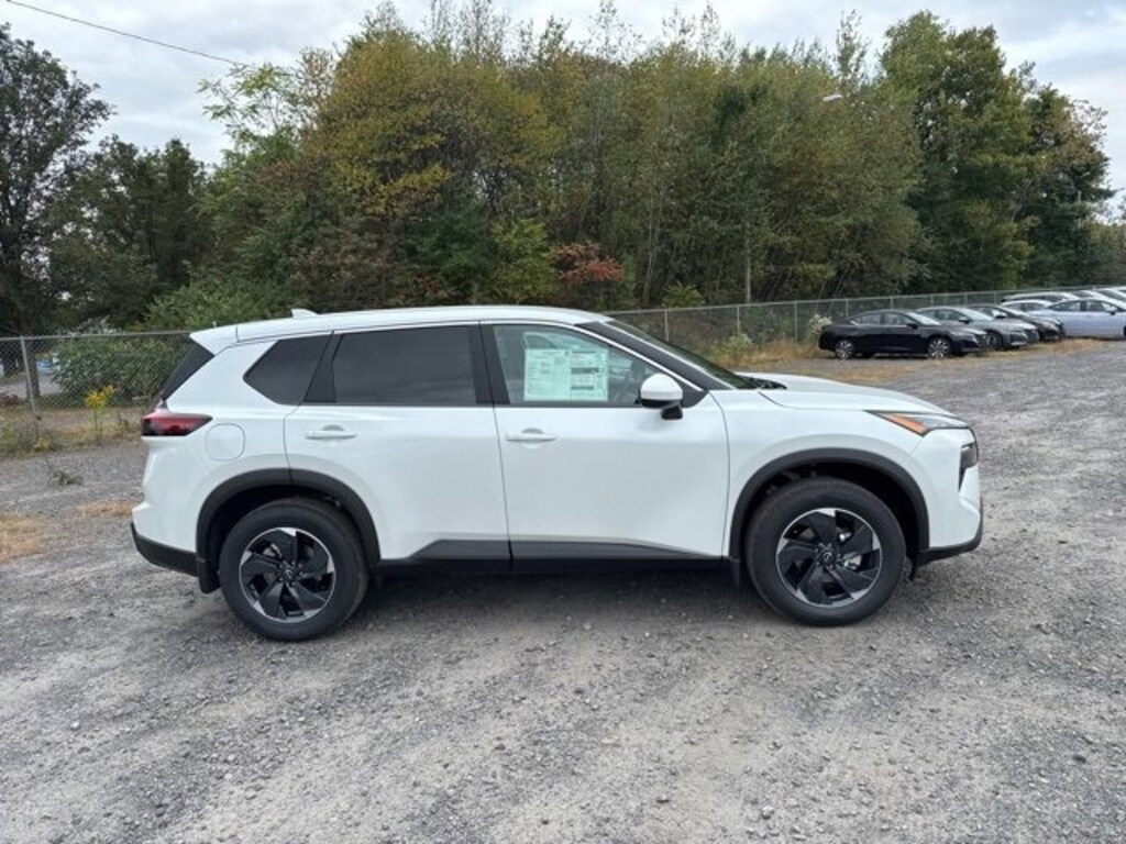 New 2026 Nissan Rogue SV AWD SV *Ltd Avail*