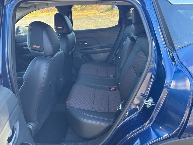 2026 Nissan KICKS SR AWD - Photo 12