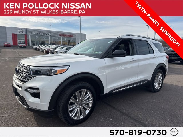 2022 Ford Explorer Limited's photo