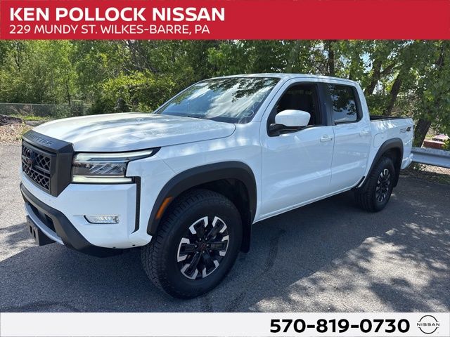 2024 Nissan Frontier PRO-4X Crew Cab 4X4's photo