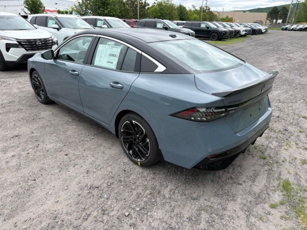 New 2026 Nissan Sentra SR Sedan
