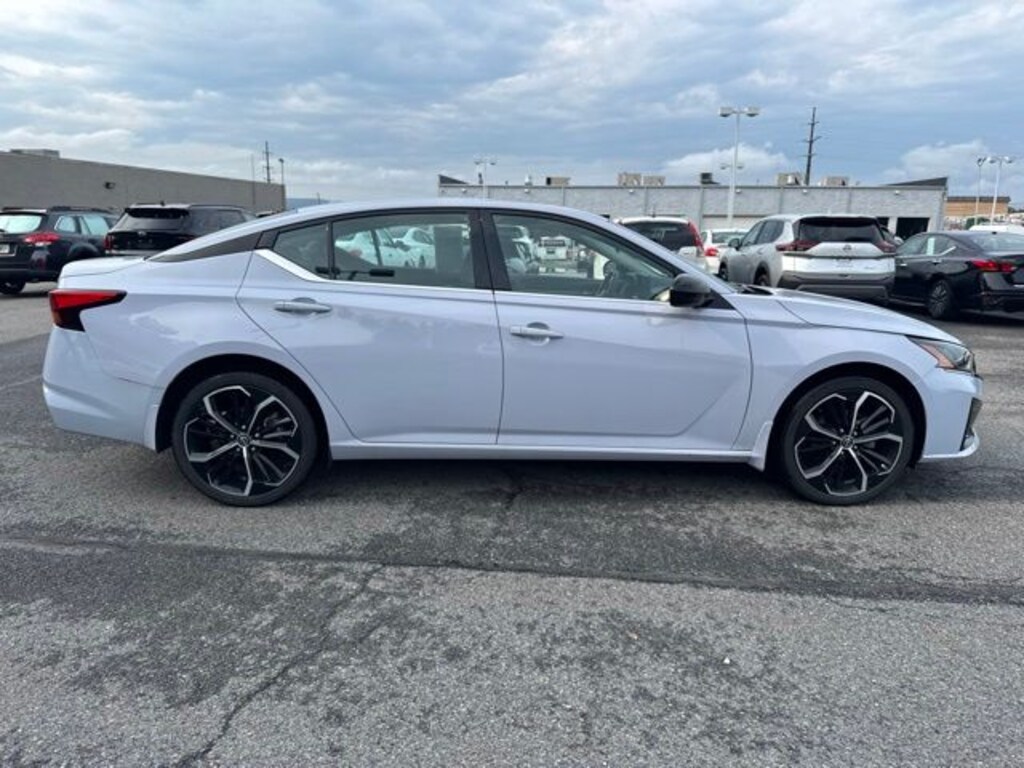 Certified 2024 Nissan Altima 2.5 SR Sedan