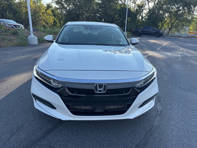 2019 Honda Accord LX 1.5T photo 2