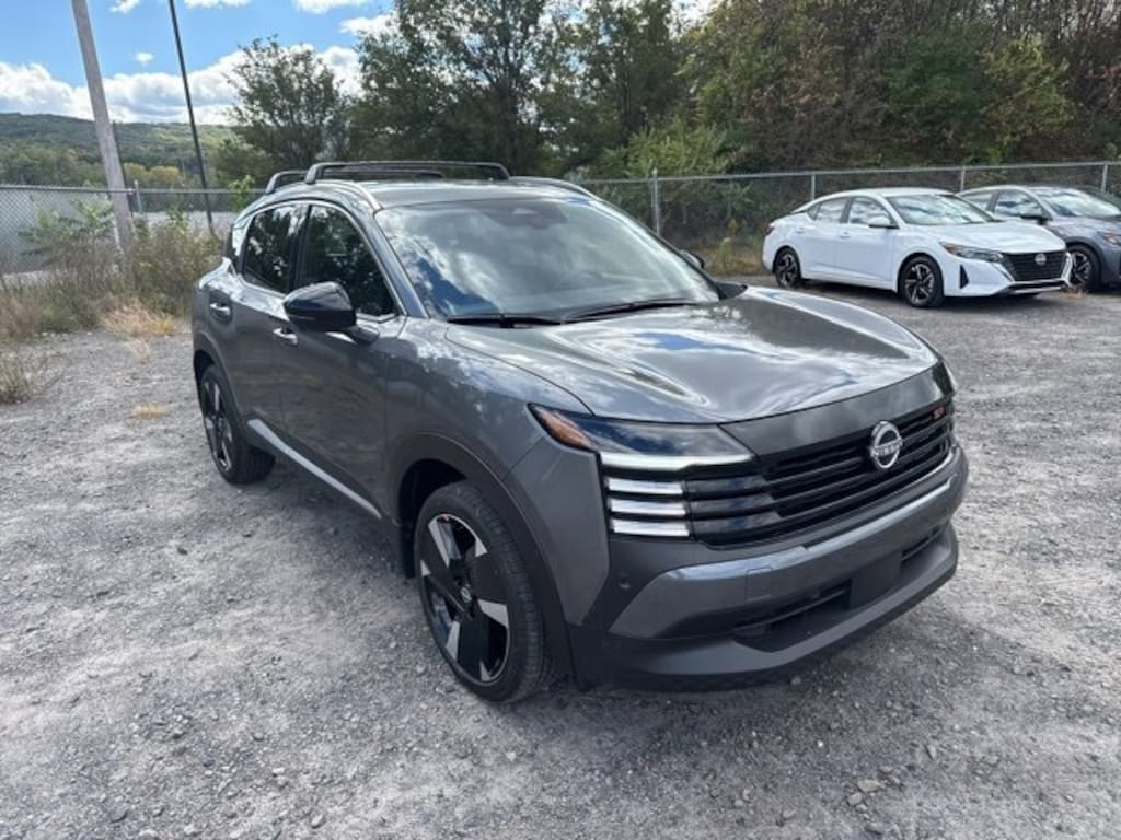 New 2026 Nissan Kicks SR SR AWD