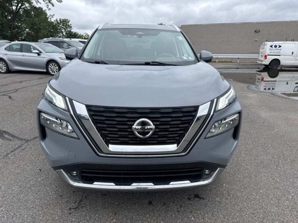 Used 2021 Nissan Rogue Platinum SUV