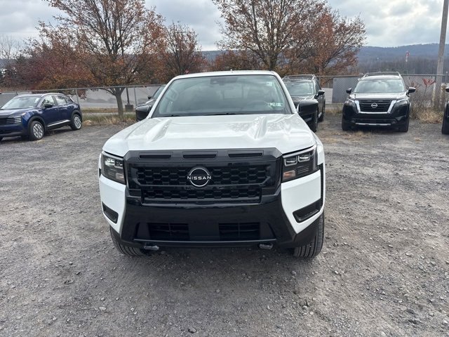 2026 Nissan Frontier Crew Cab SV photo 2