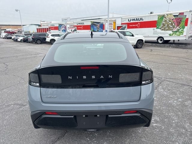 2026 Nissan LEAF Platinum+ - Photo 6
