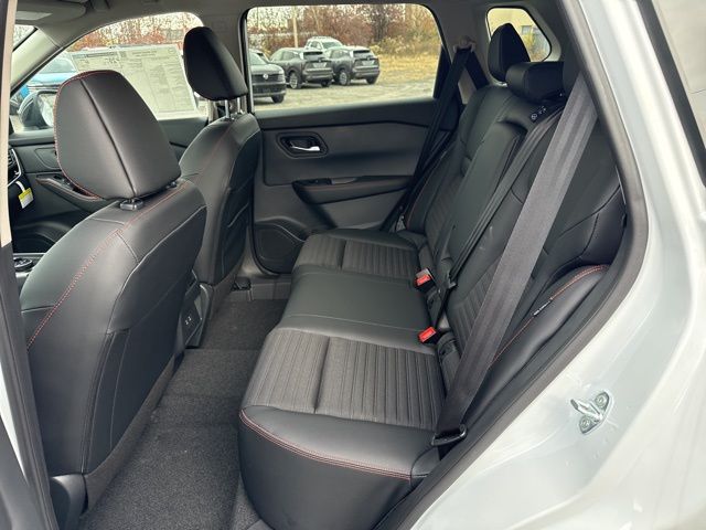 2026 Nissan Rogue Rock Creek - Photo 11
