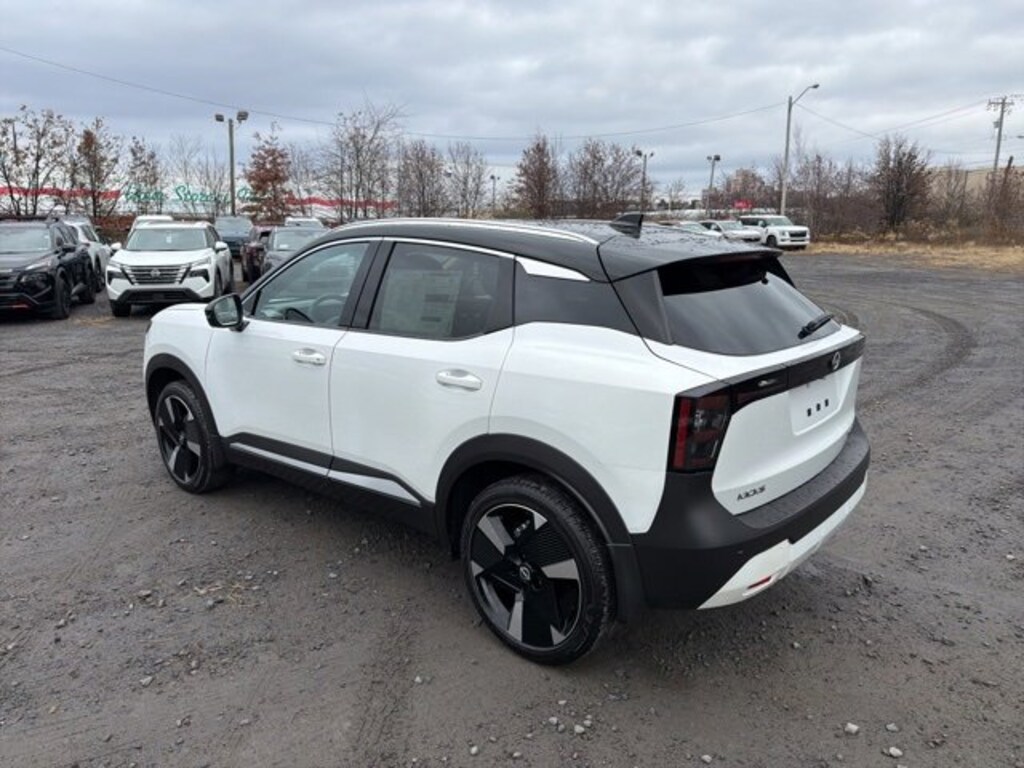 New 2026 Nissan Kicks SR SR AWD