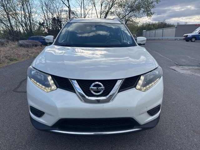 Used 2015 Nissan Rogue SV with VIN 5N1AT2MV4FC813230 for sale in Wilkes-Barre Township, PA