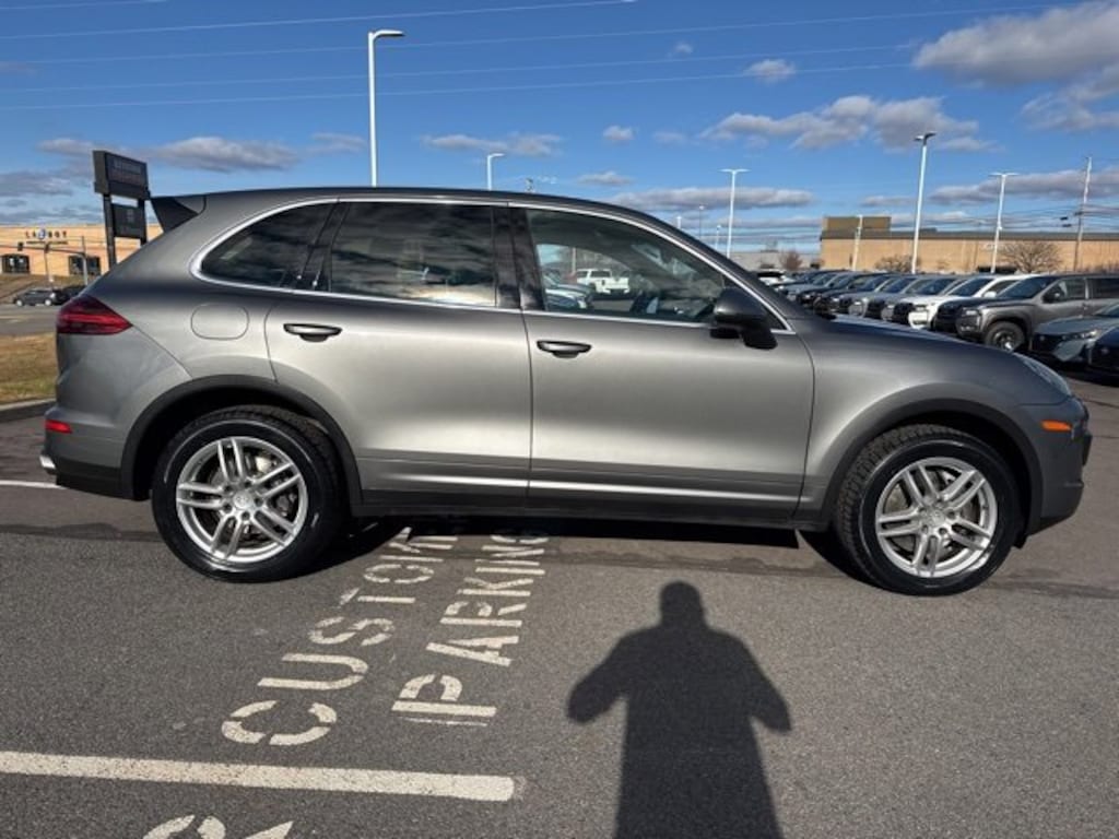 Used 2016 Porsche Cayenne AWD