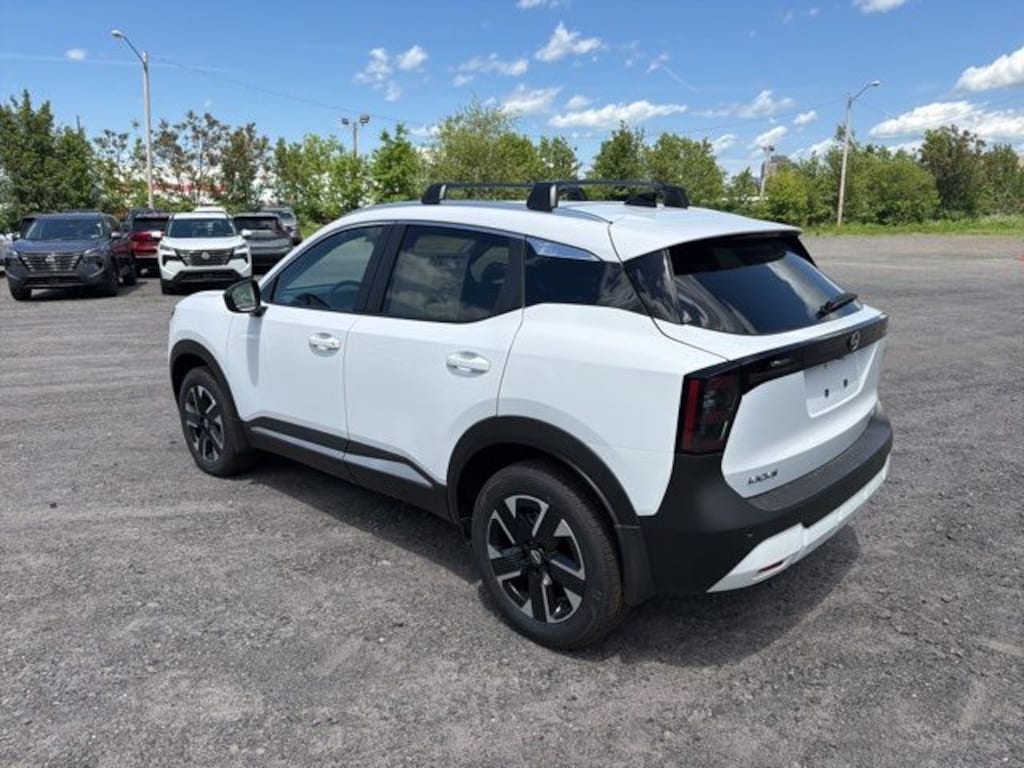 New 2026 Nissan Kicks SV SUV
