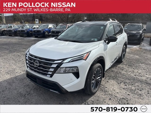 2026 Nissan Rogue Platinum's photo