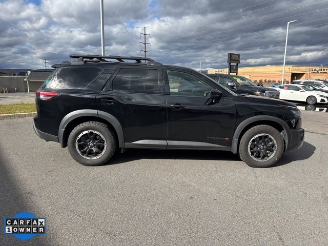 2024 Nissan Pathfinder Rock Creek photo 3