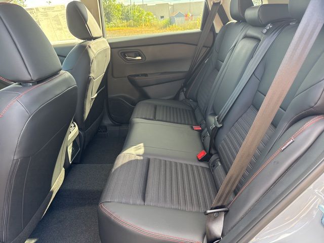 2026 Nissan Rogue Rock Creek - Photo 11