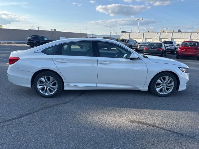 2019 Honda Accord LX 1.5T photo 4
