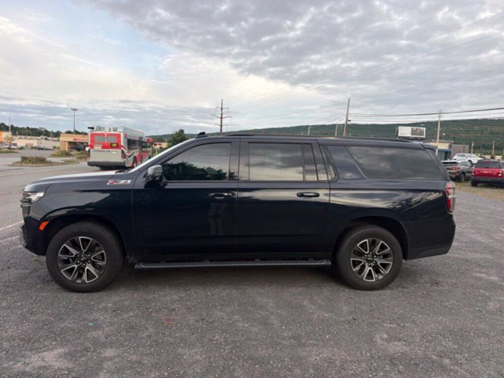 Used 2021 Chevrolet Suburban Z71 SUV