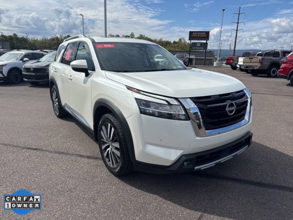 Certified 2022 Nissan Pathfinder Platinum Platinum 4WD