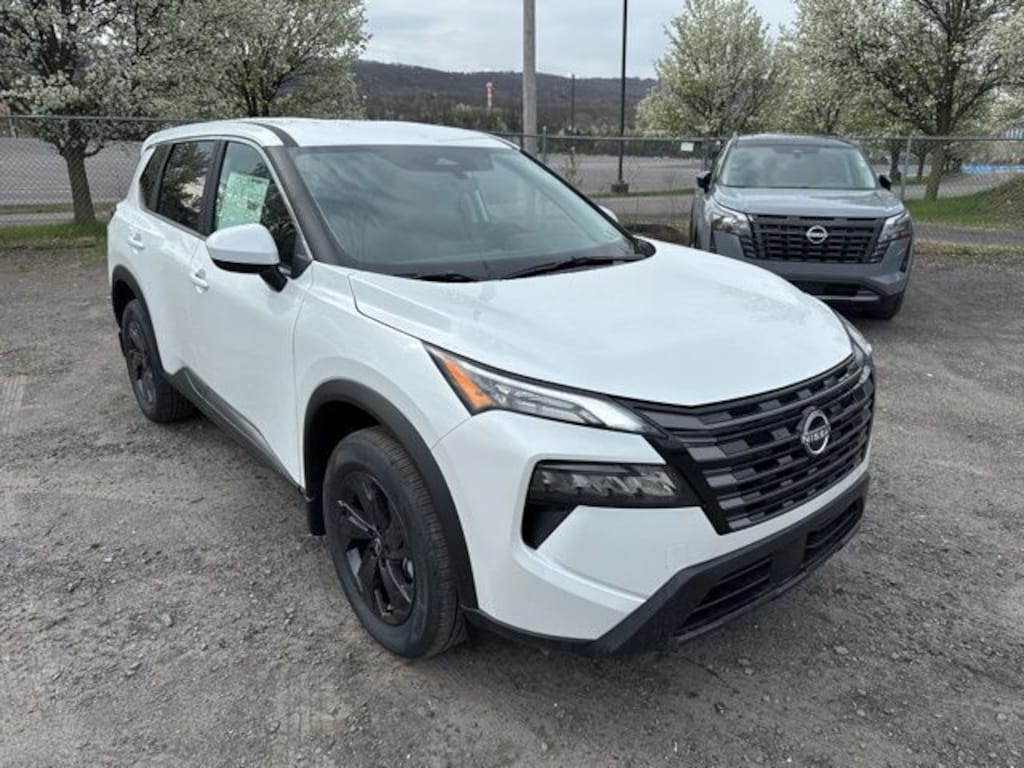 New 2026 Nissan Rogue SV SUV