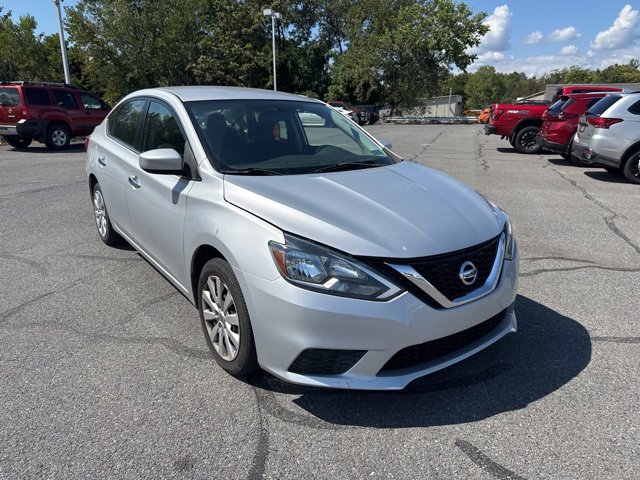 2017 Nissan Sentra SV photo 3