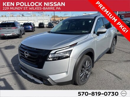 2025 Nissan Pathfinder SL SL 4WD