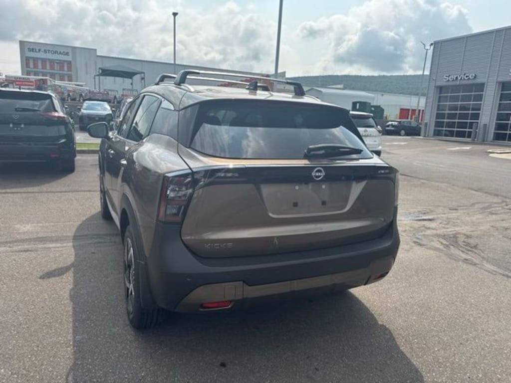 New 2026 Nissan Kicks SV SUV