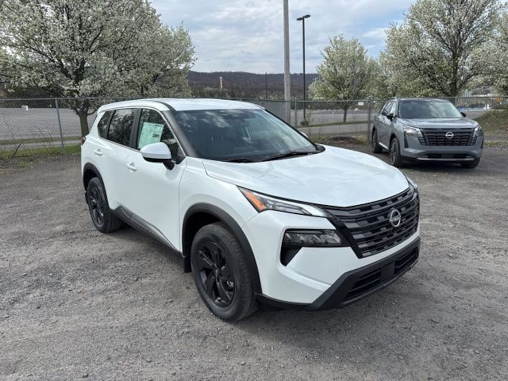 New 2026 Nissan Rogue SV SUV