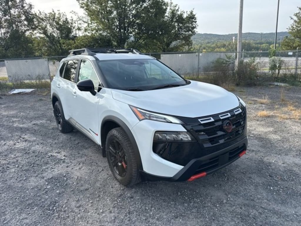 New 2026 Nissan Rogue Rock Creek AWD Rock Creek *Ltd Avail*