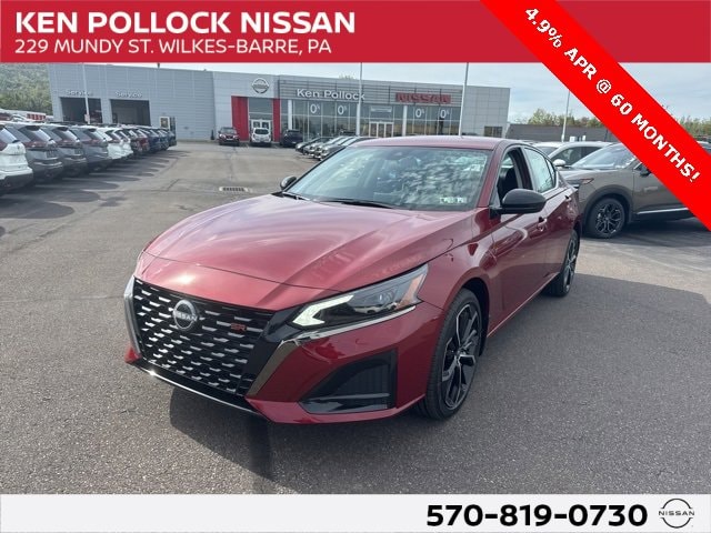 2025 Nissan Altima SR's photo