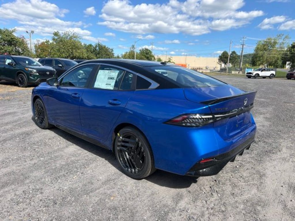 New 2027 Nissan Sentra SR Sedan