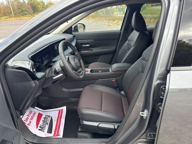 2026 Nissan KICKS SR AWD - Photo 10