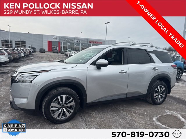 2024 Nissan Pathfinder SL's photo