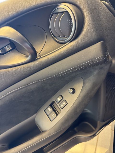 2025 Nissan Z Performance - Photo 32