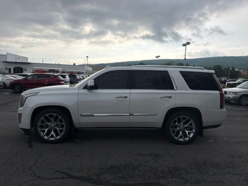 Used 2019 Cadillac Escalade Platinum Edition SUV