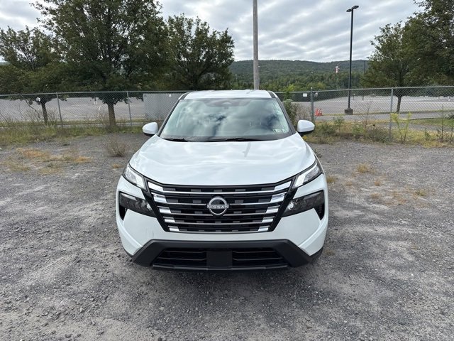 2026 Nissan Rogue SV photo 2