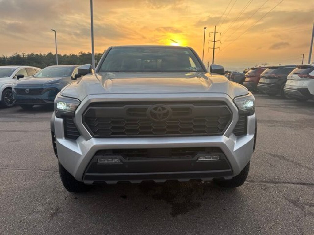 Used 2025 Toyota Tacoma TRD Off-Road Truck