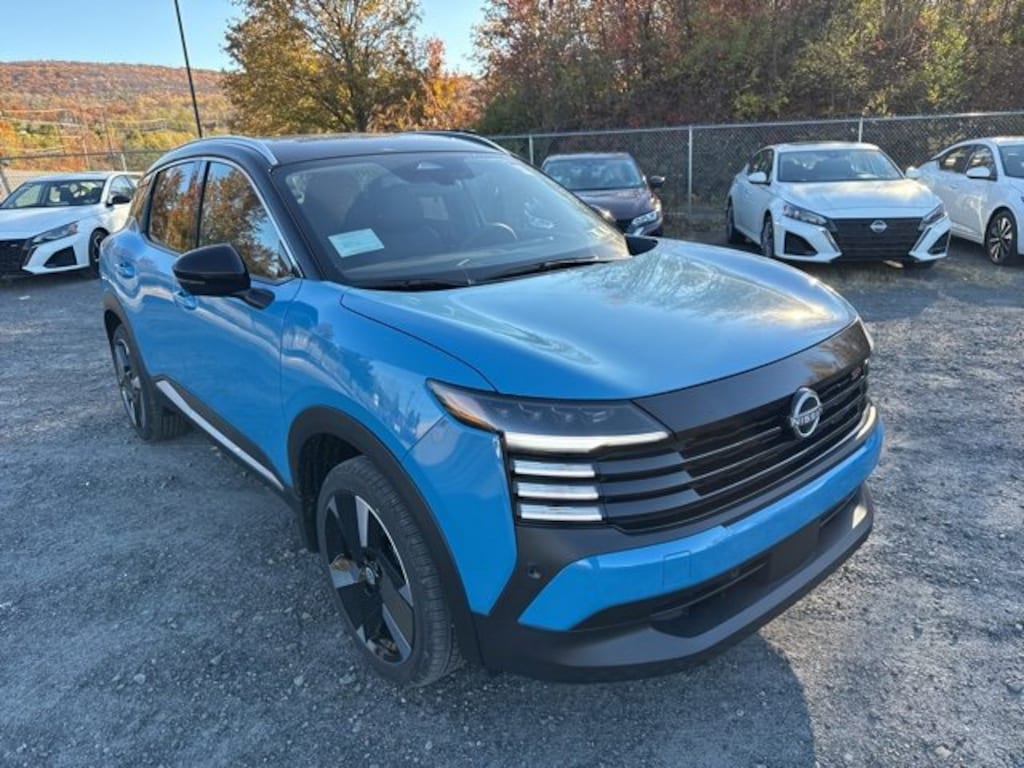 New 2026 Nissan Kicks SR SR AWD