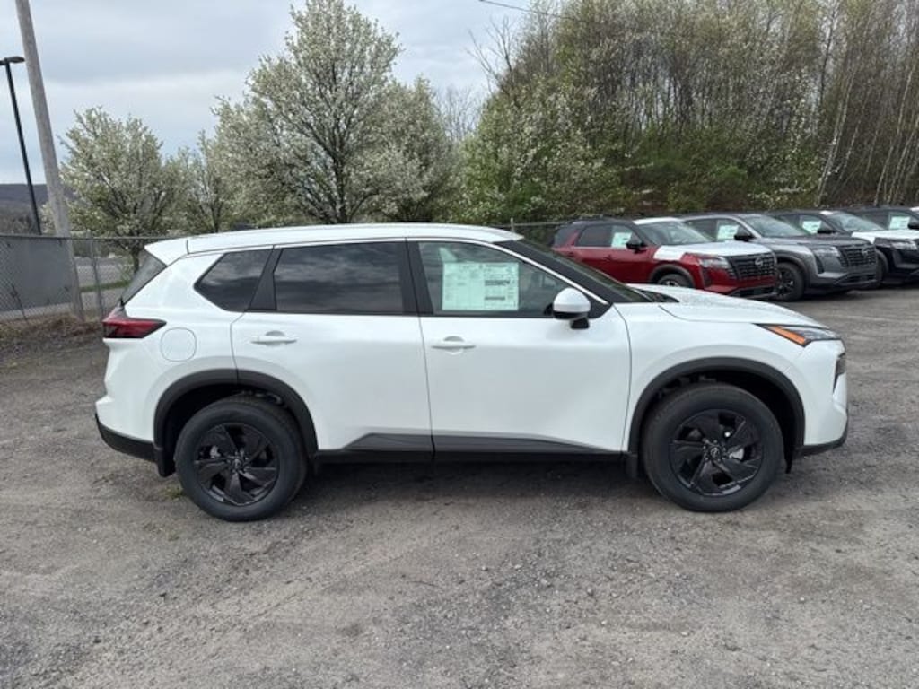New 2026 Nissan Rogue SV SUV