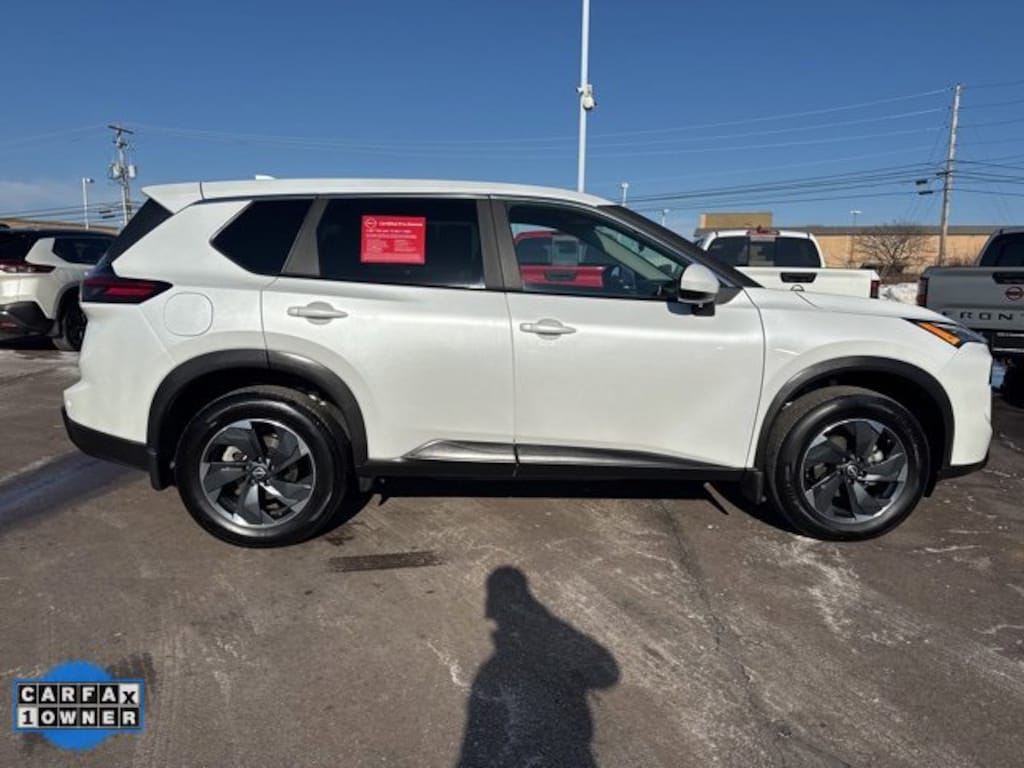 Certified 2025 Nissan Rogue SV AWD SV