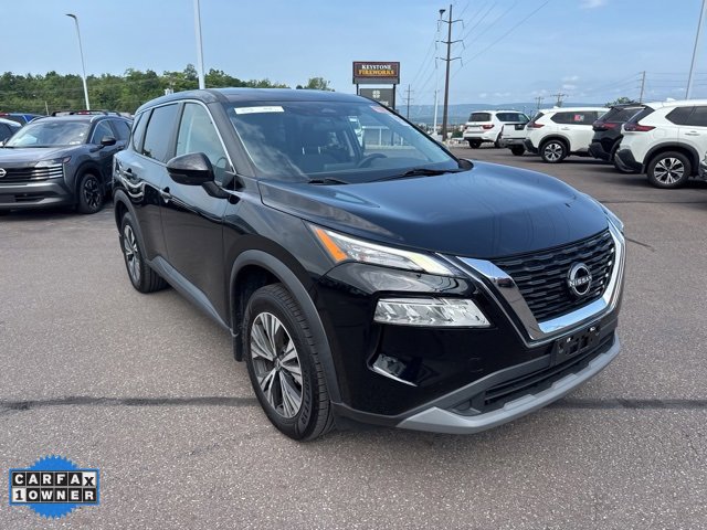 2022 Nissan Rogue SV photo 3