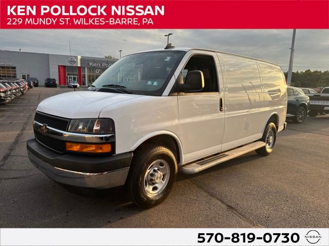  2025 Chevrolet Express Cargo 2500 RWD   
