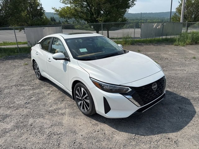 2025 Nissan Sentra SV photo 3