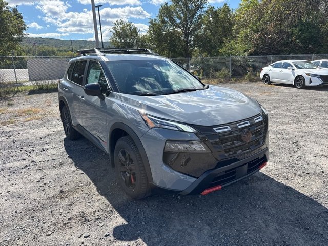 2026 Nissan Rogue SV photo 2