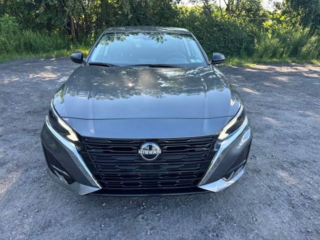 Certified 2025 Nissan Altima 2.5 SV Sedan