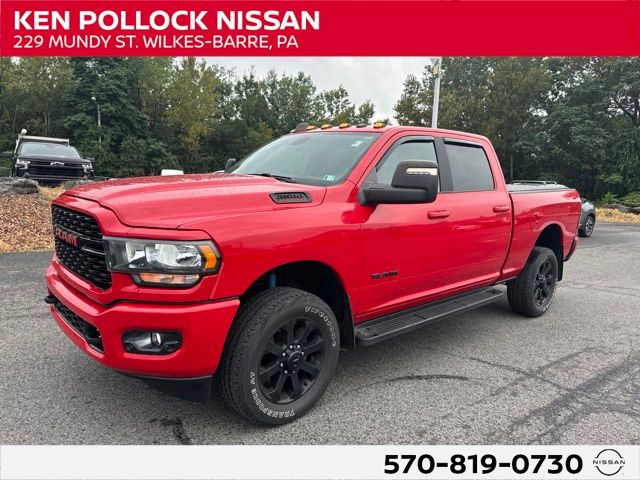 2023 RAM 2500 Rojo (Flame Red Clearcoat) Camioneta Todo terreno 8 velocidades Automática