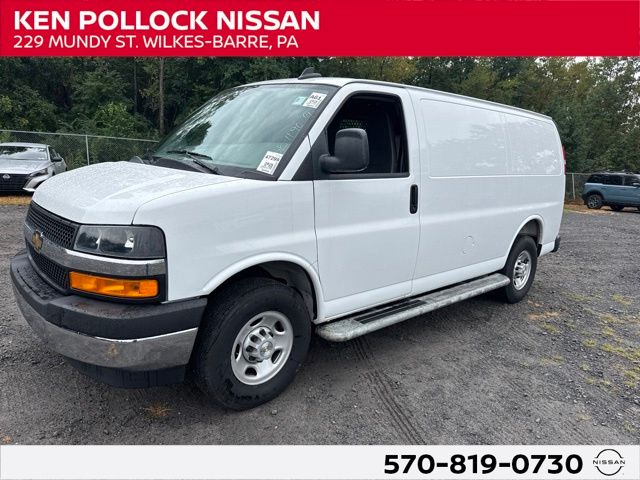 Summit White 2025 Chevrolet Express Cargo Van Rear-Wheel Drive 8-Speed Automatic Overdrive