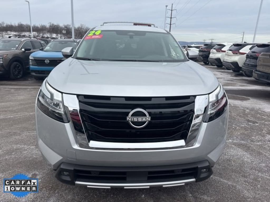 Certified 2024 Nissan Pathfinder SL SL 4WD