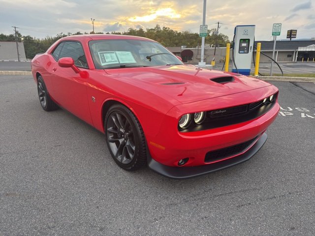 2022 Dodge Challenger R/T Scat Pack photo 3