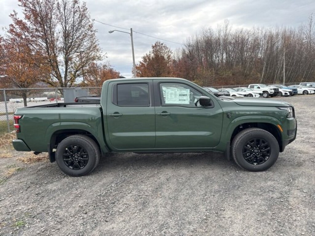 New 2026 Nissan Frontier SV Crew Cab 4x4 SV